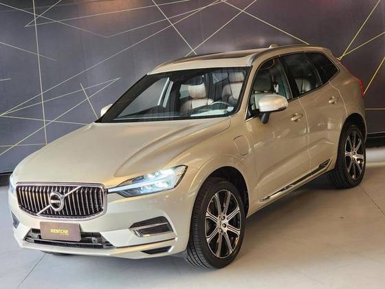 VOLVO XC60 2.0 T8 HYBRID INSCRIPTION AWD GEARTRONIC VOLVO XC60 2.0 T8 HYBRID INSCRIPTION AWD GEARTRONIC